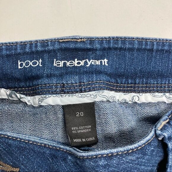 LANE BRYANT,Women’s boot cut jeans,Blue,Size 20, 5 pockets, Inseam:29.5 - Picture 3 of 11